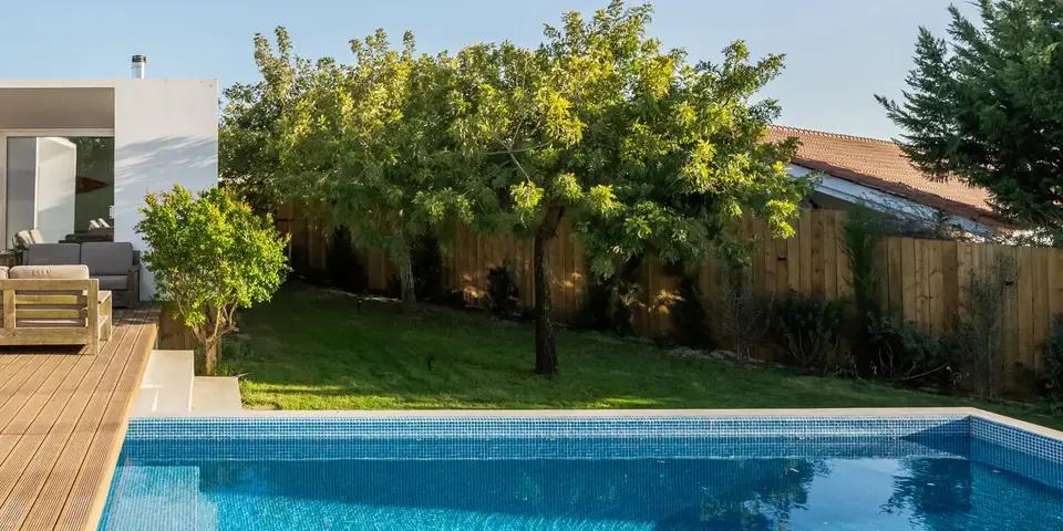 Gartenpool kaufen: So finden Sie den passenden Pool für Ihren Garten